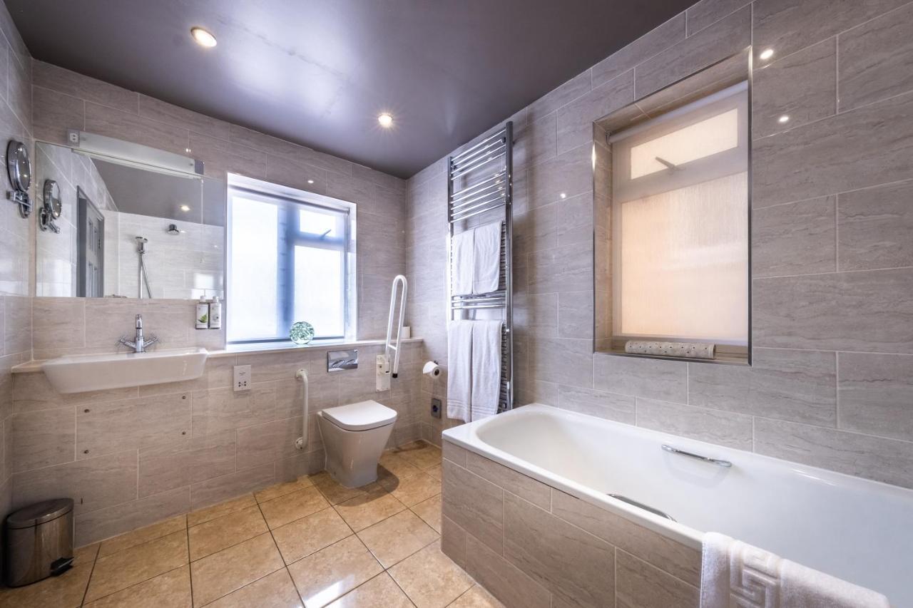 The Cricketers 4* Clavering